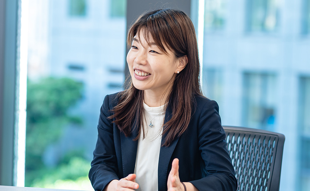 デジタル・トランスフォーメーション部門　DX技術本部　デジタルコンサルティンググループ　主任研究員　美馬 由芽 様